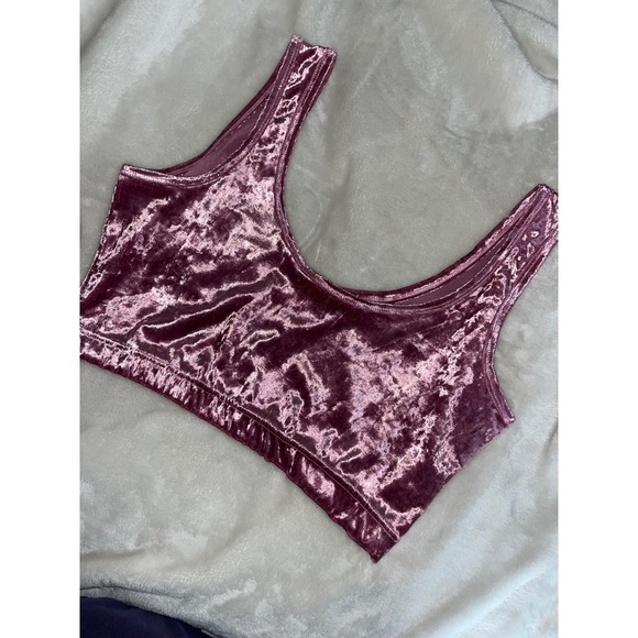 Fun & Flirty Two Piece Set - Picture 2 of 3